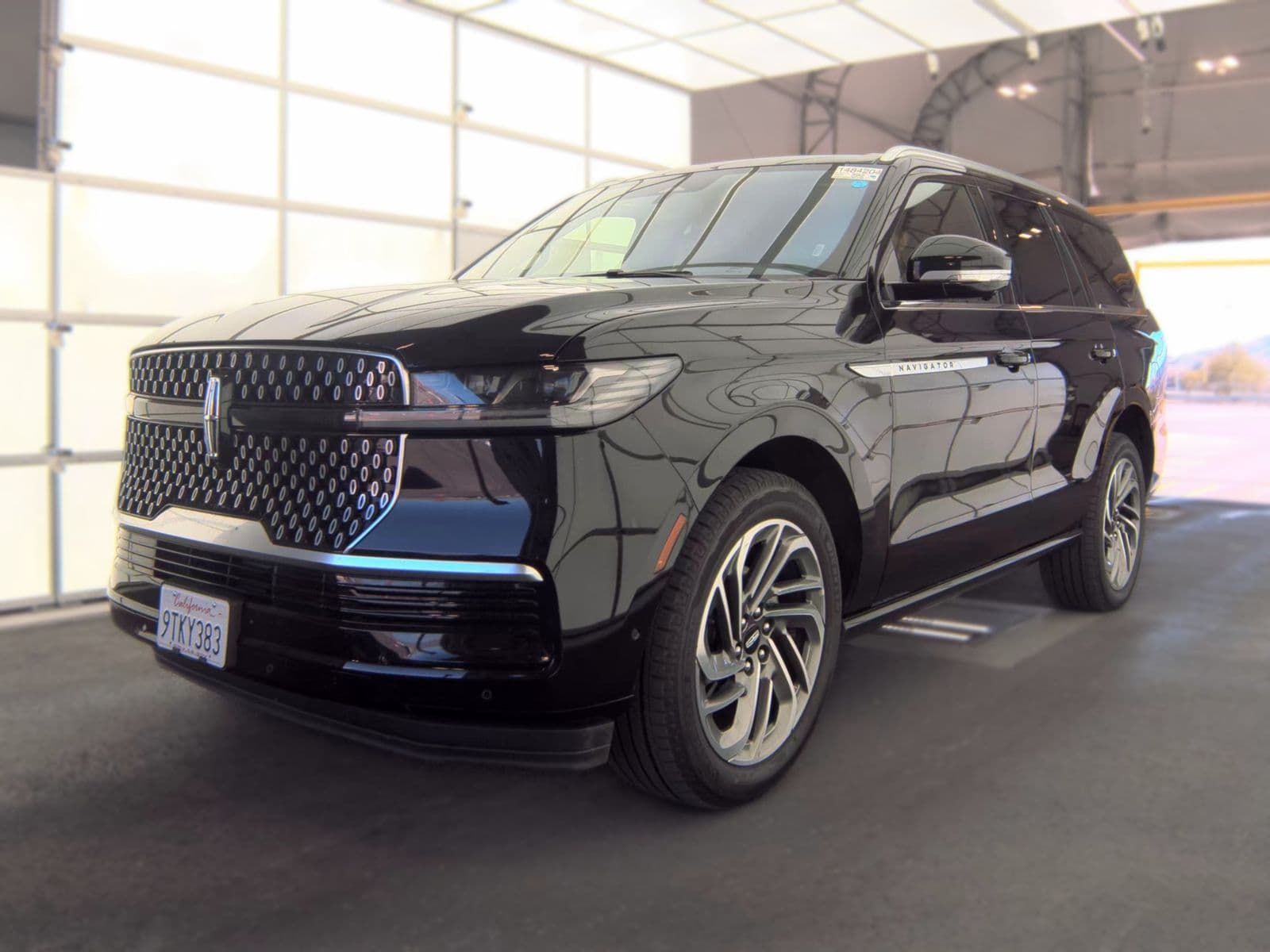 2025 LINCOLN NAVIGATOR Reserve