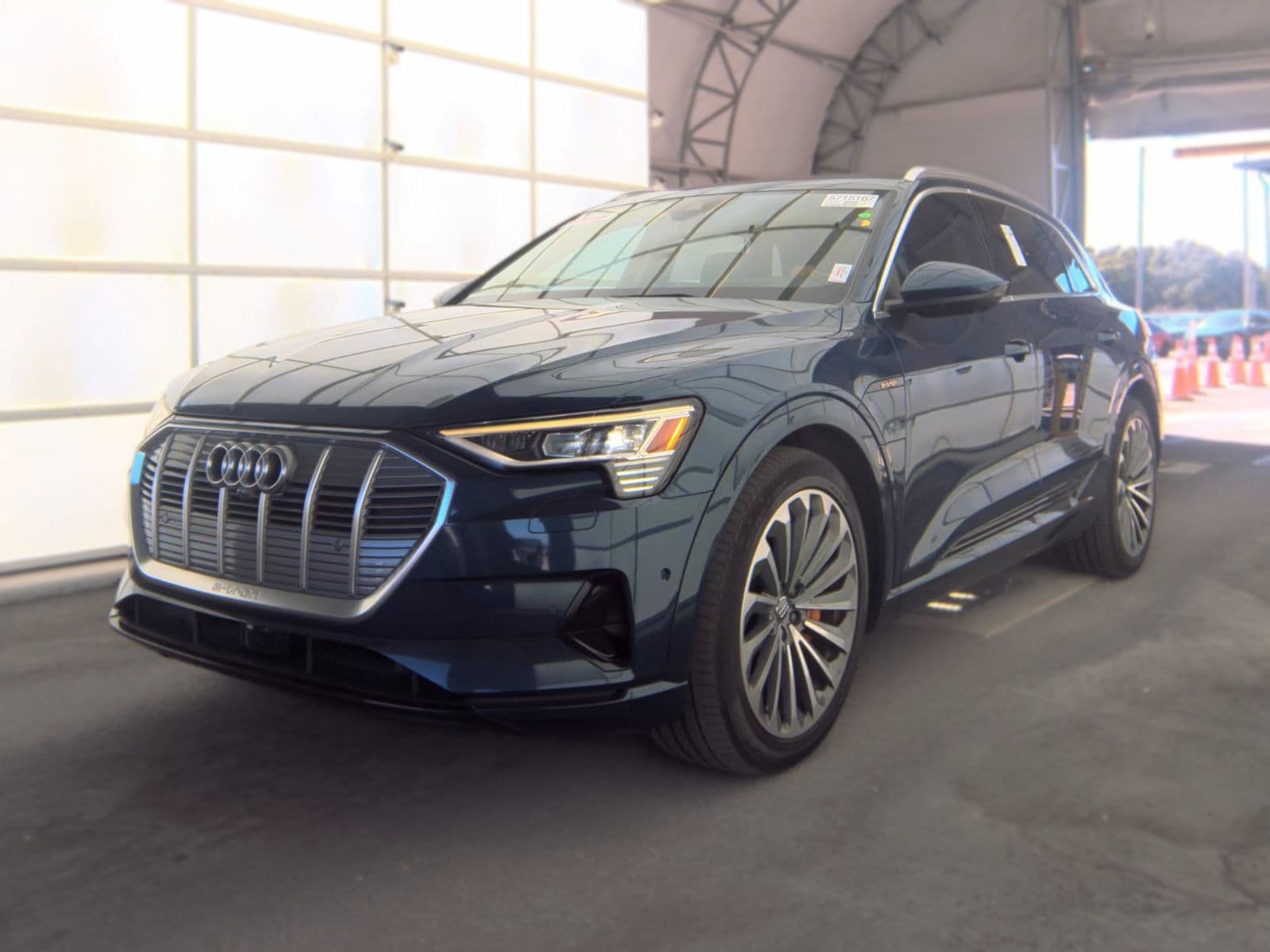 2019 AUDI E-TRON Prestige 1