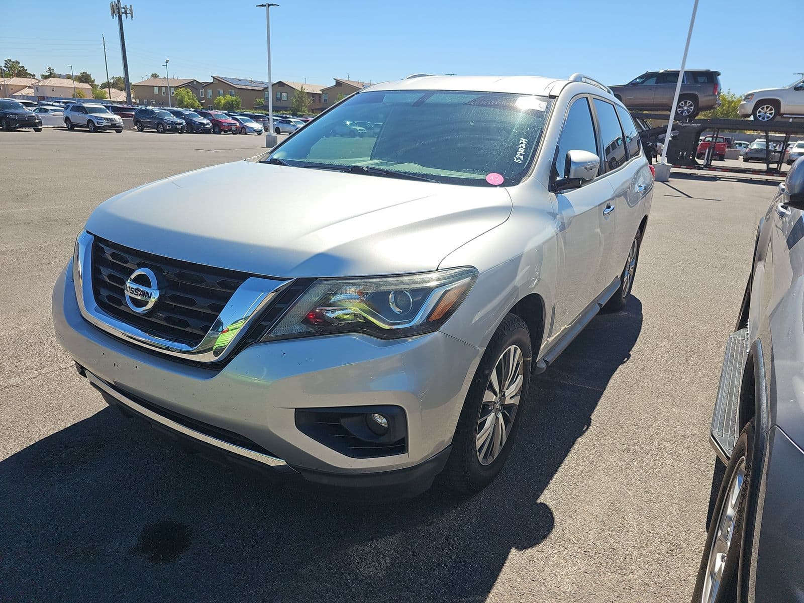 2018 NISSAN PATHFINDER SV