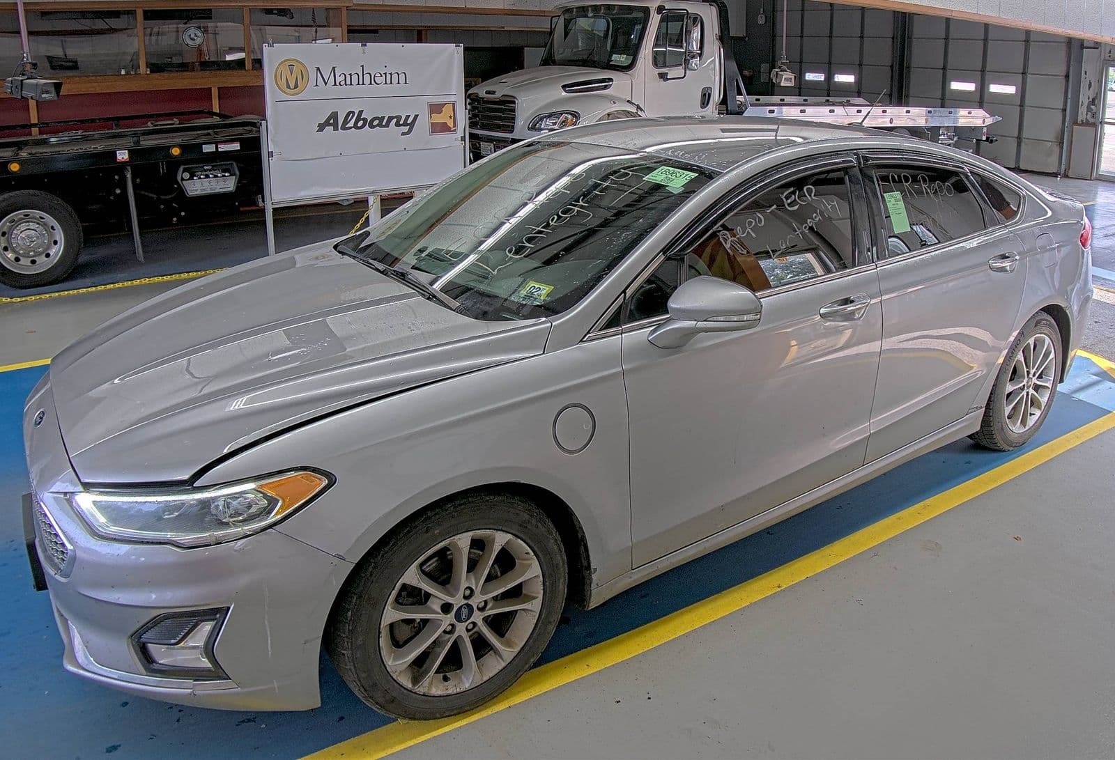 2020 FORD FUSION ENERGI Titanium 1