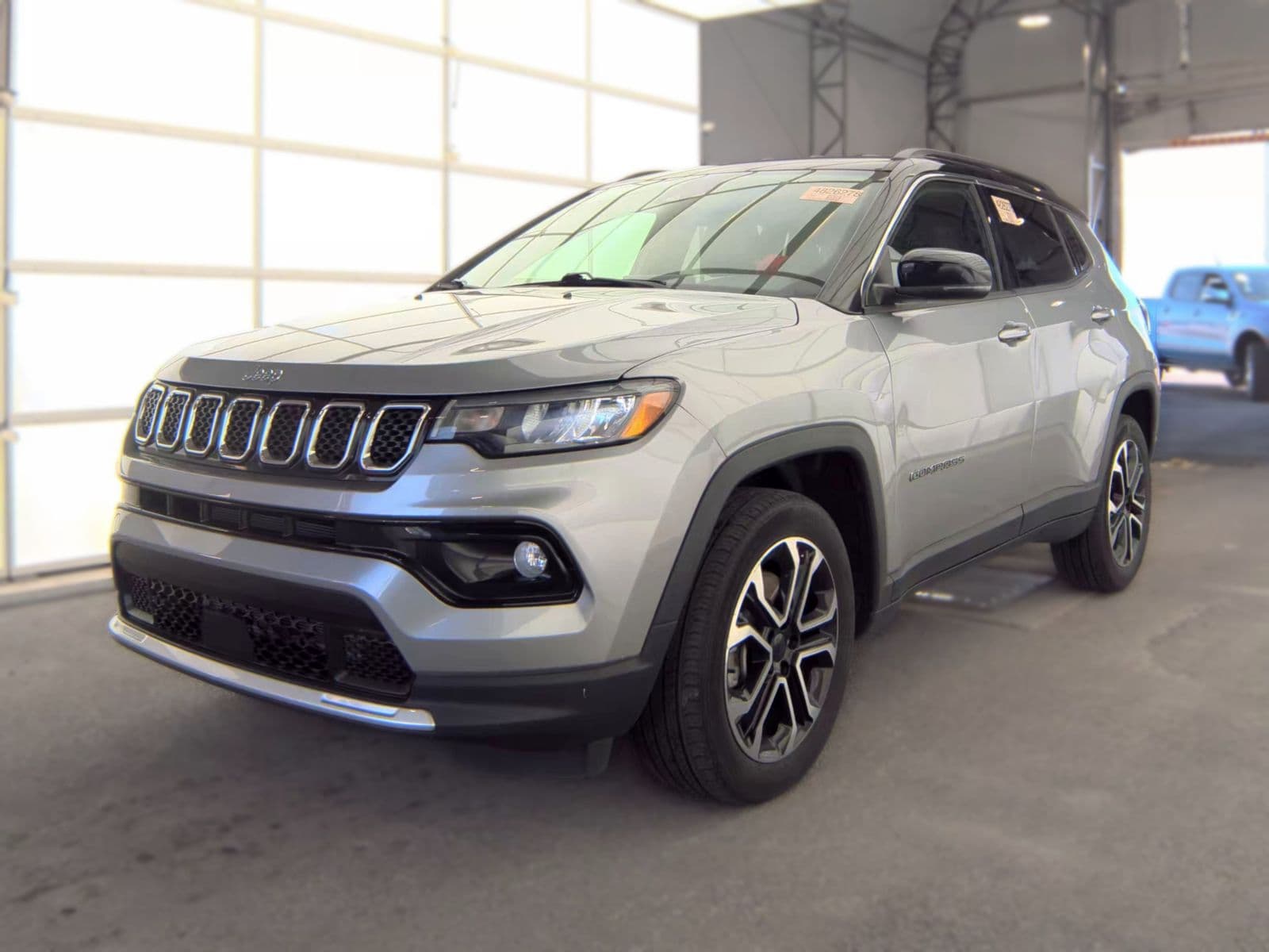 2023 JEEP COMPASS Limited 1