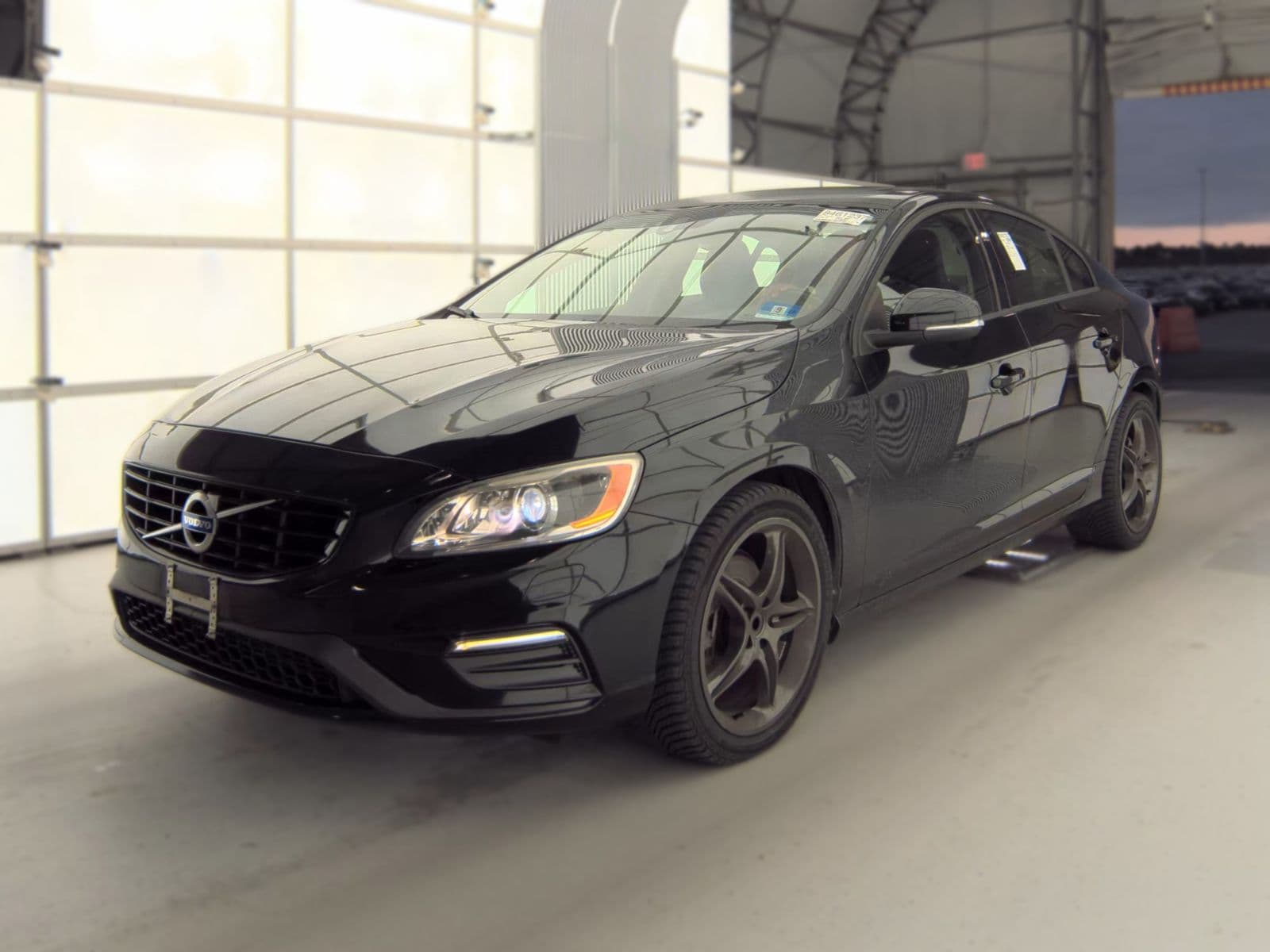 2018 VOLVO S60 T5 Dynamic