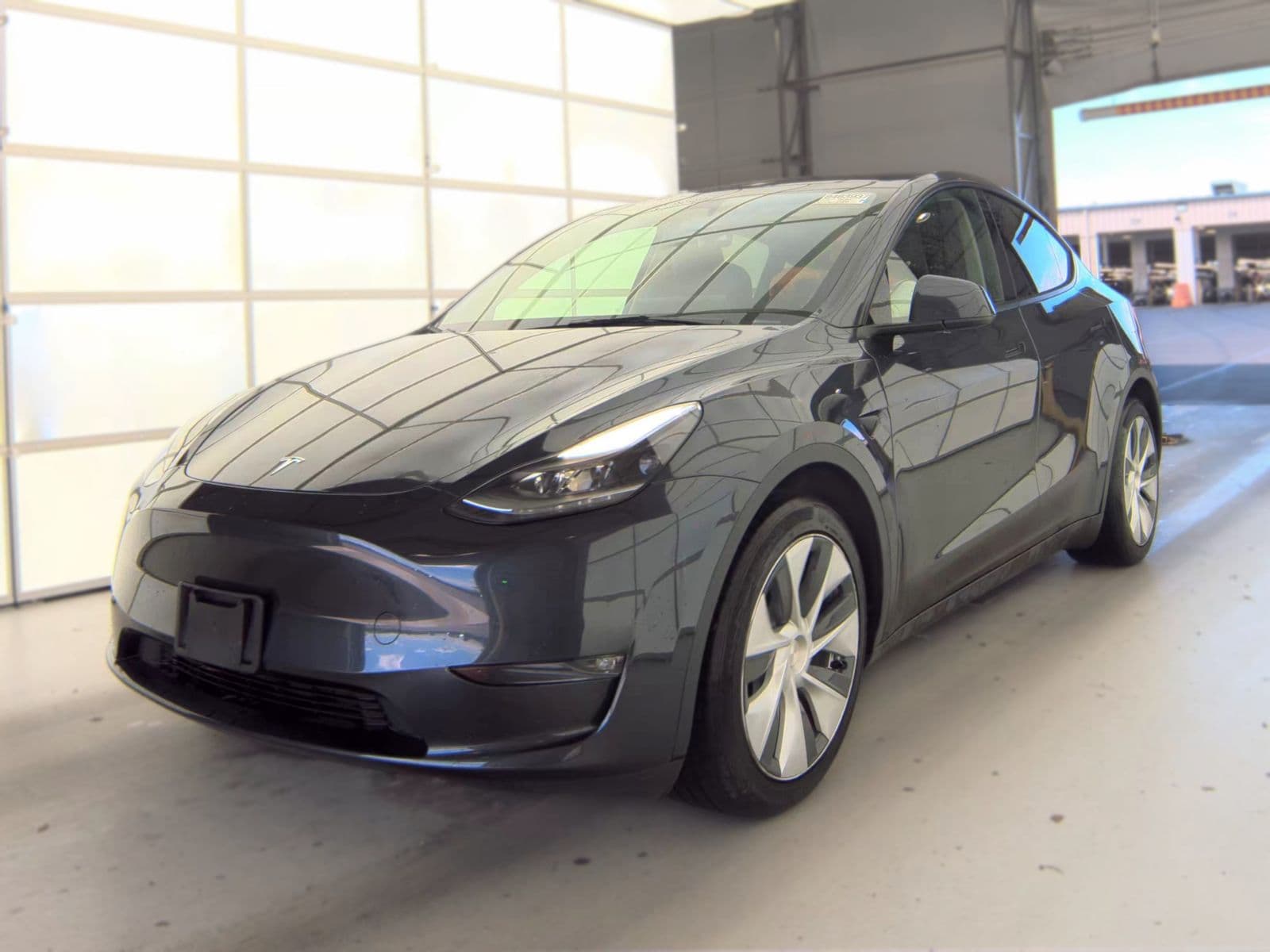 2024 TESLA MODEL Y LONG Range
