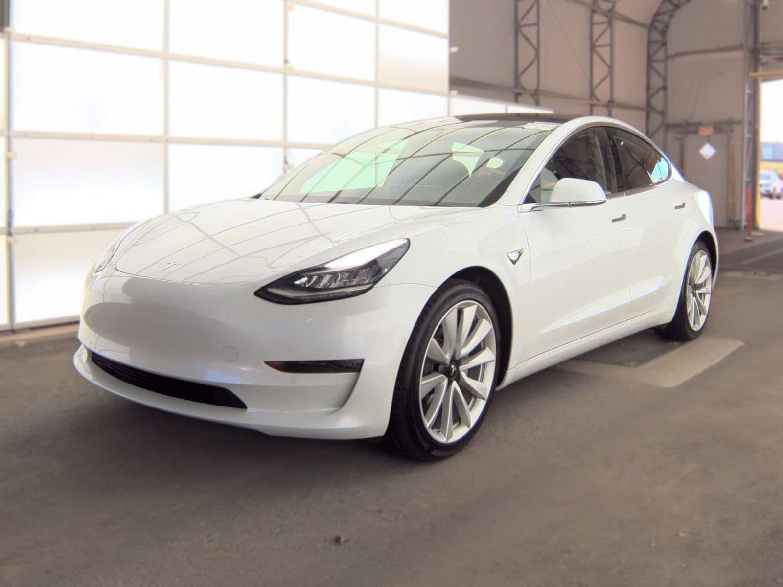 2018 TESLA MODEL 3 LONG Range