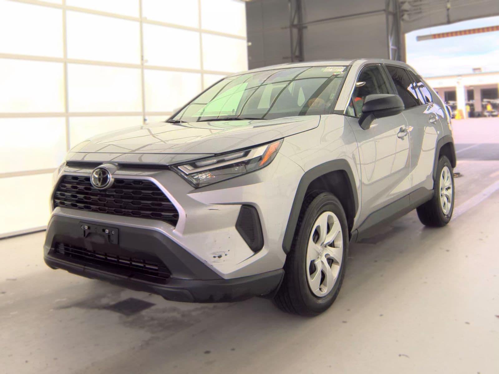 2025 TOYOTA RAV4 LE