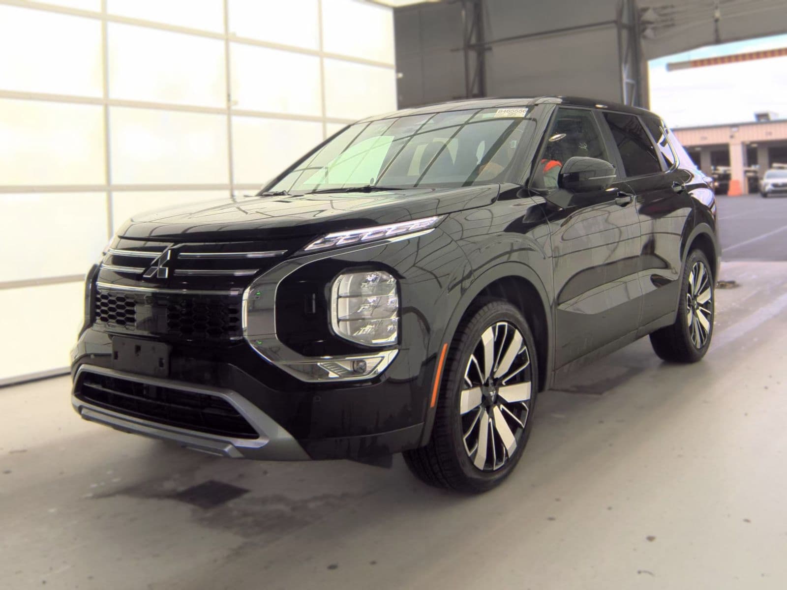 2025 MITSUBISHI OUTLANDER TRAIL Edition
