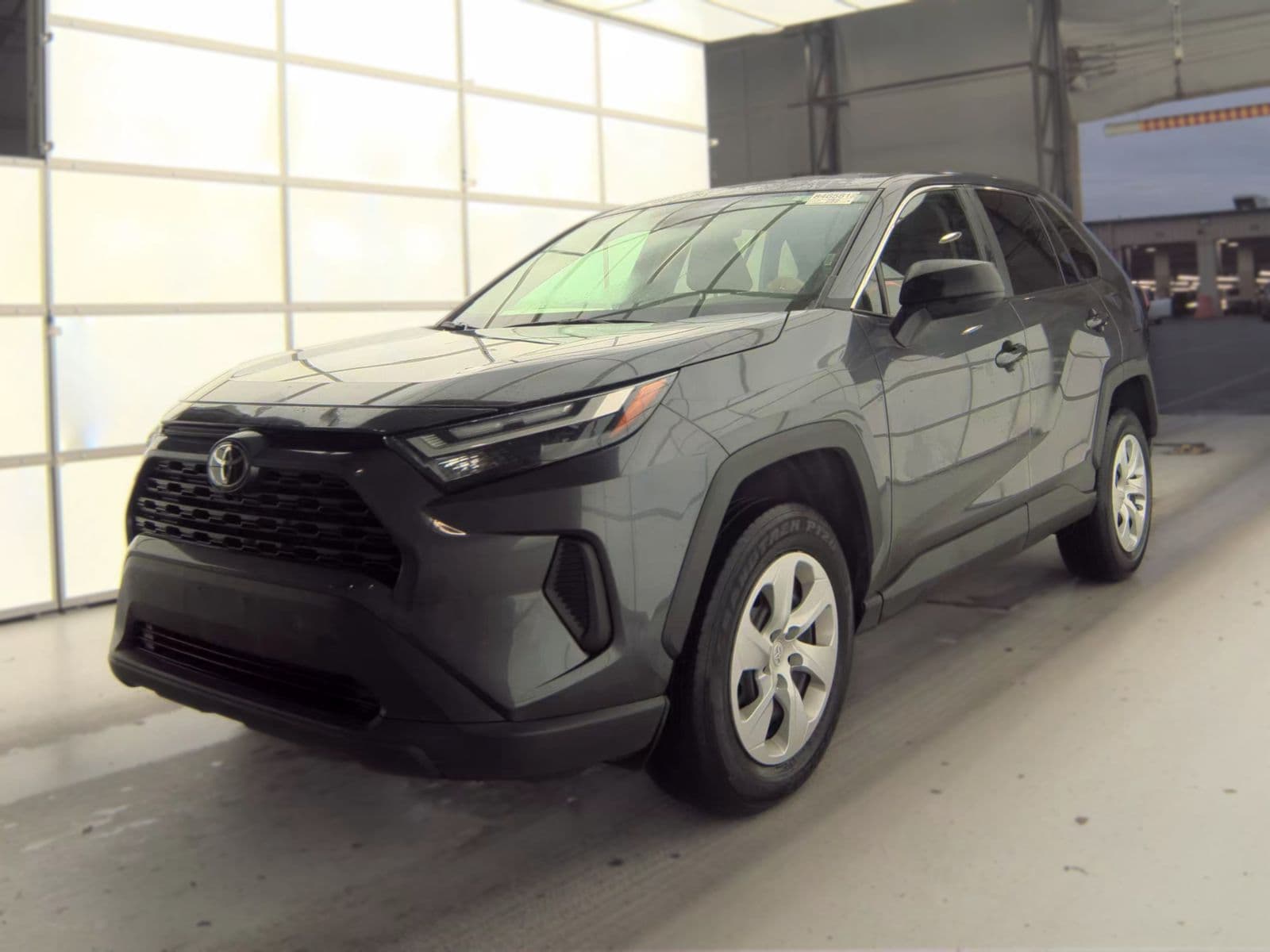 2025 TOYOTA RAV4 LE
