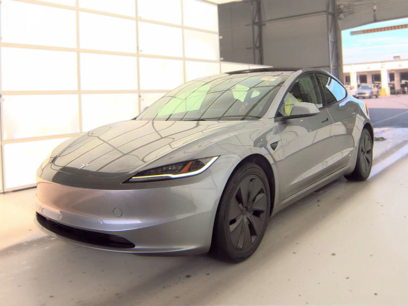 2025 TESLA MODEL 3 LONG Range