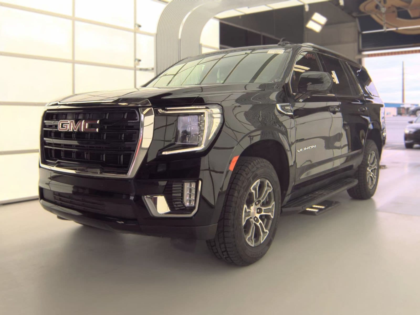 2022 GMC YUKON SLE