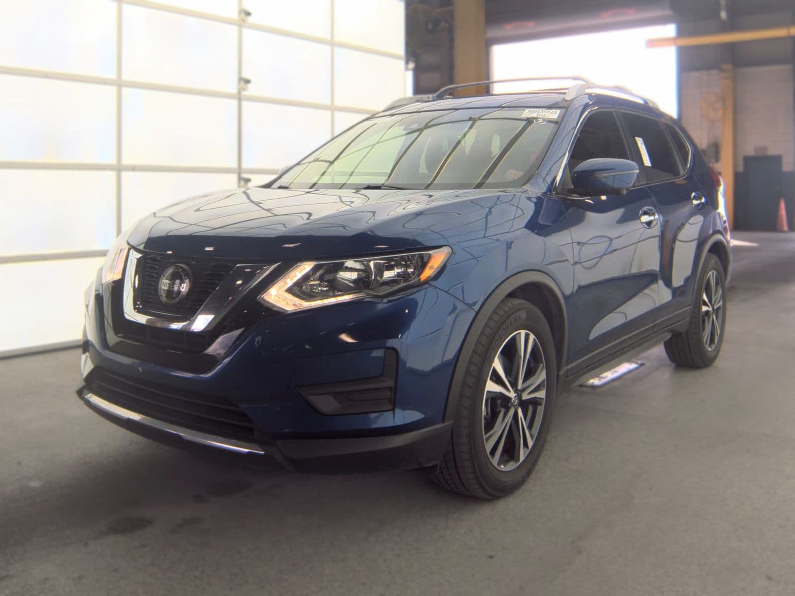 2019 NISSAN ROGUE SV 1