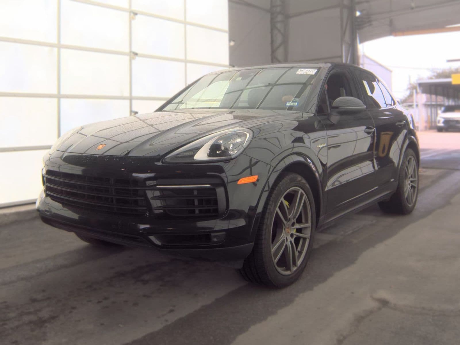2022 PORSCHE CAYENNE E-Hybrid