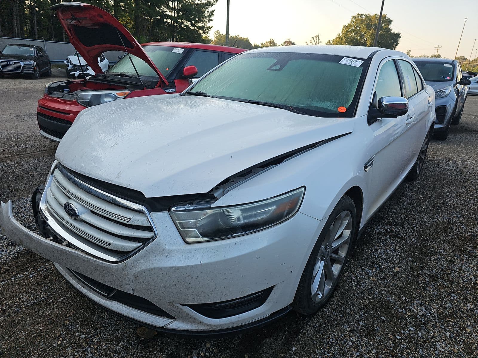 2017 FORD TAURUS Limited