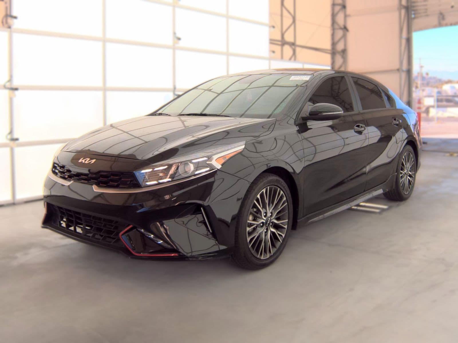 2023 KIA FORTE GT-Line