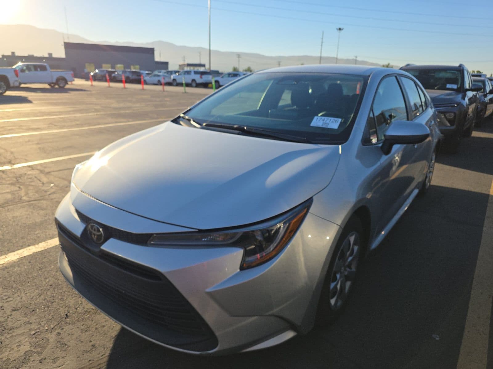 2025 TOYOTA COROLLA LE