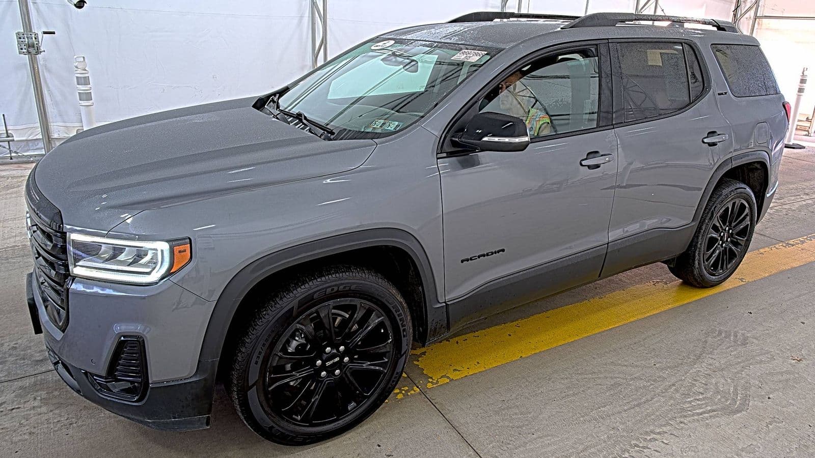 2022 GMC ACADIA SLT