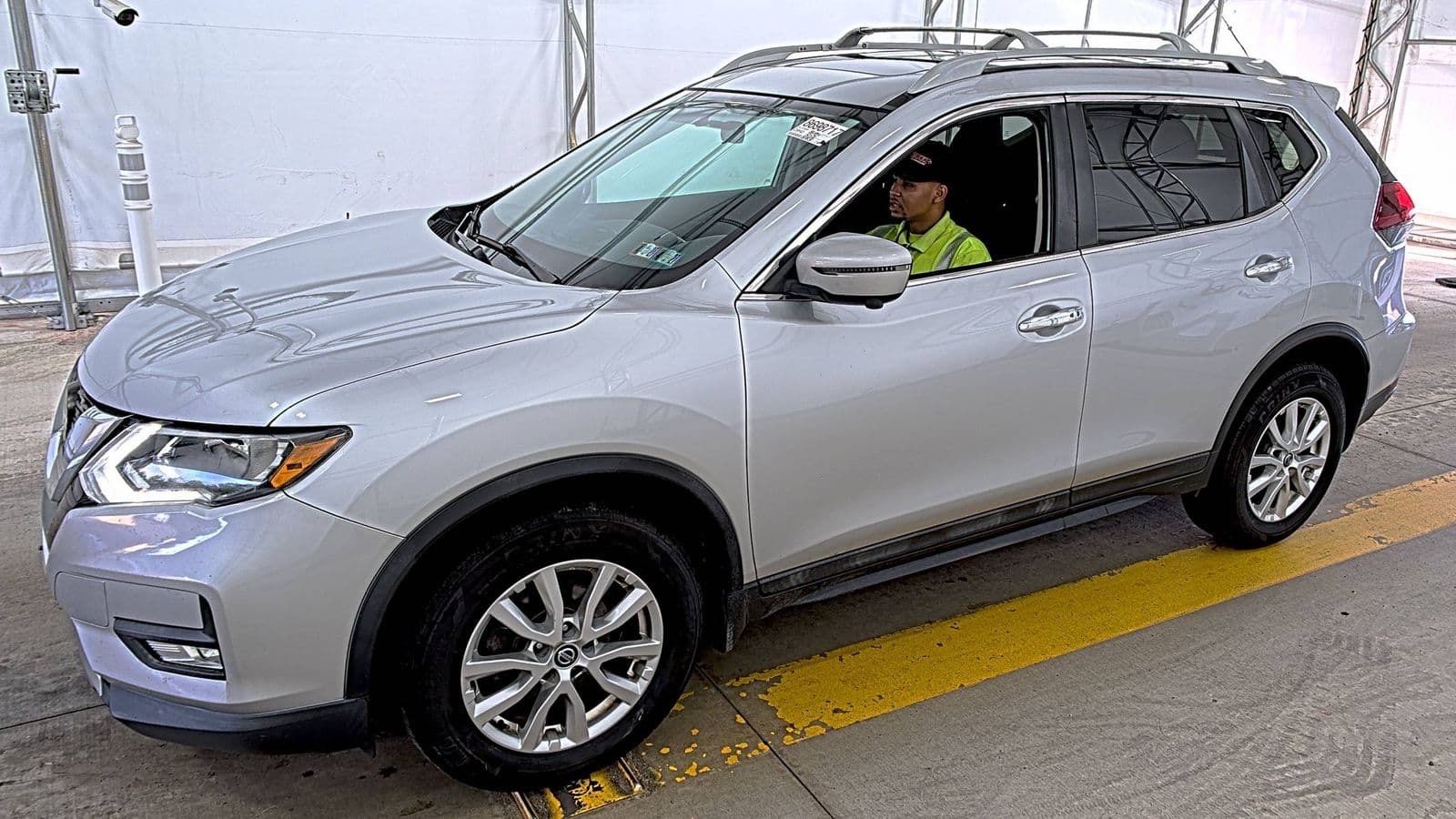 2018 NISSAN ROGUE SV