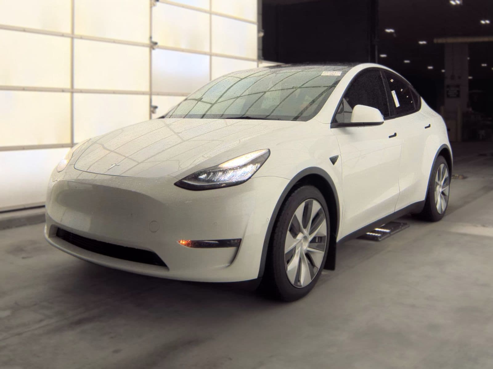 2021 TESLA MODEL Y STANDARD Range