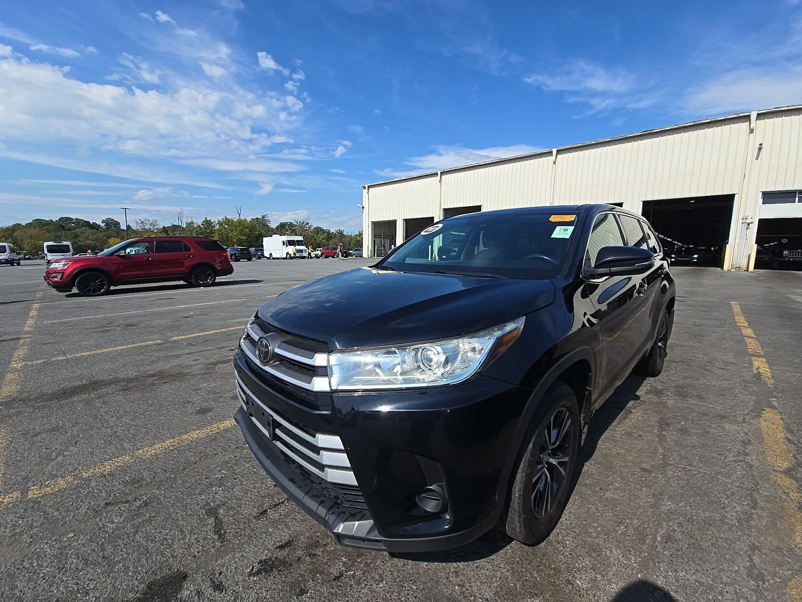 2018 TOYOTA HIGHLANDER LE