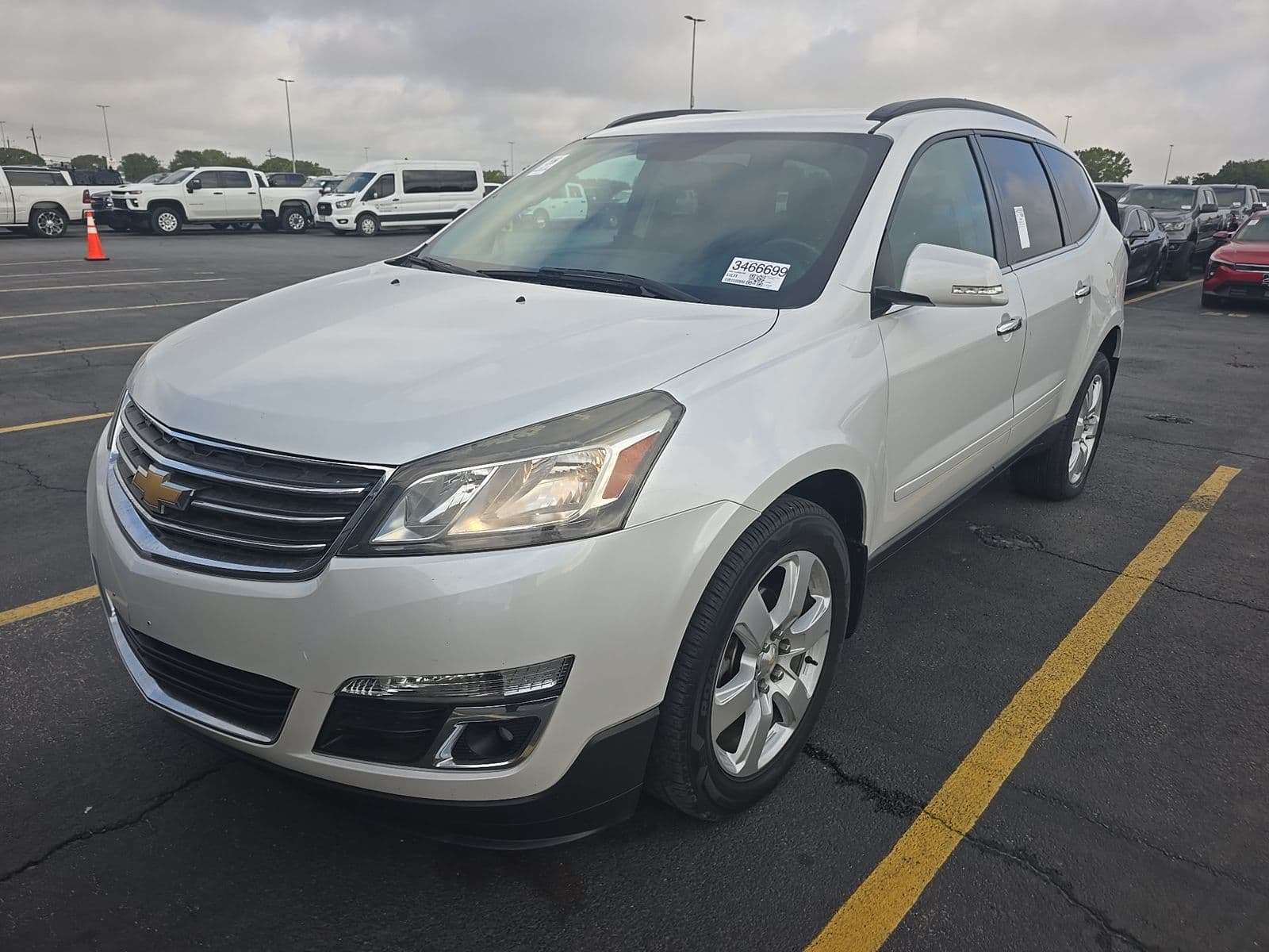 2017 CHEVROLET TRAVERSE LT