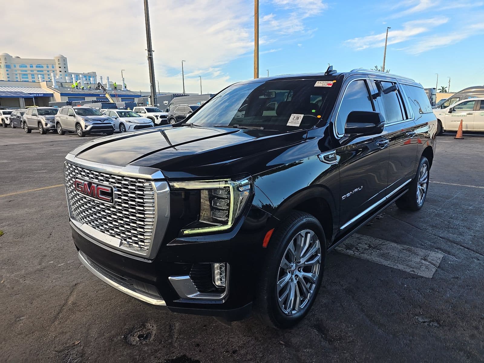2022 GMC YUKON XL Denali