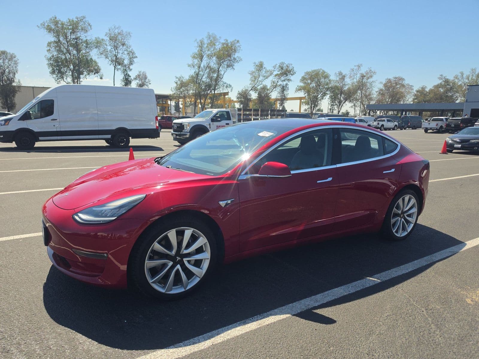 2018 TESLA MODEL 3 MID Range