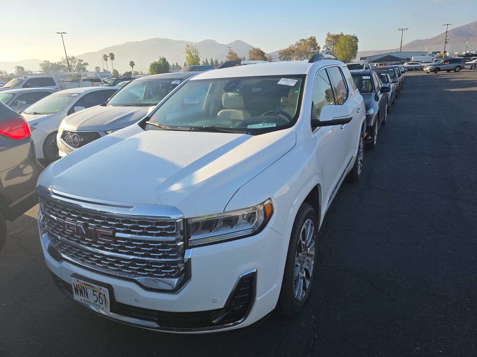 2023 GMC ACADIA Denali