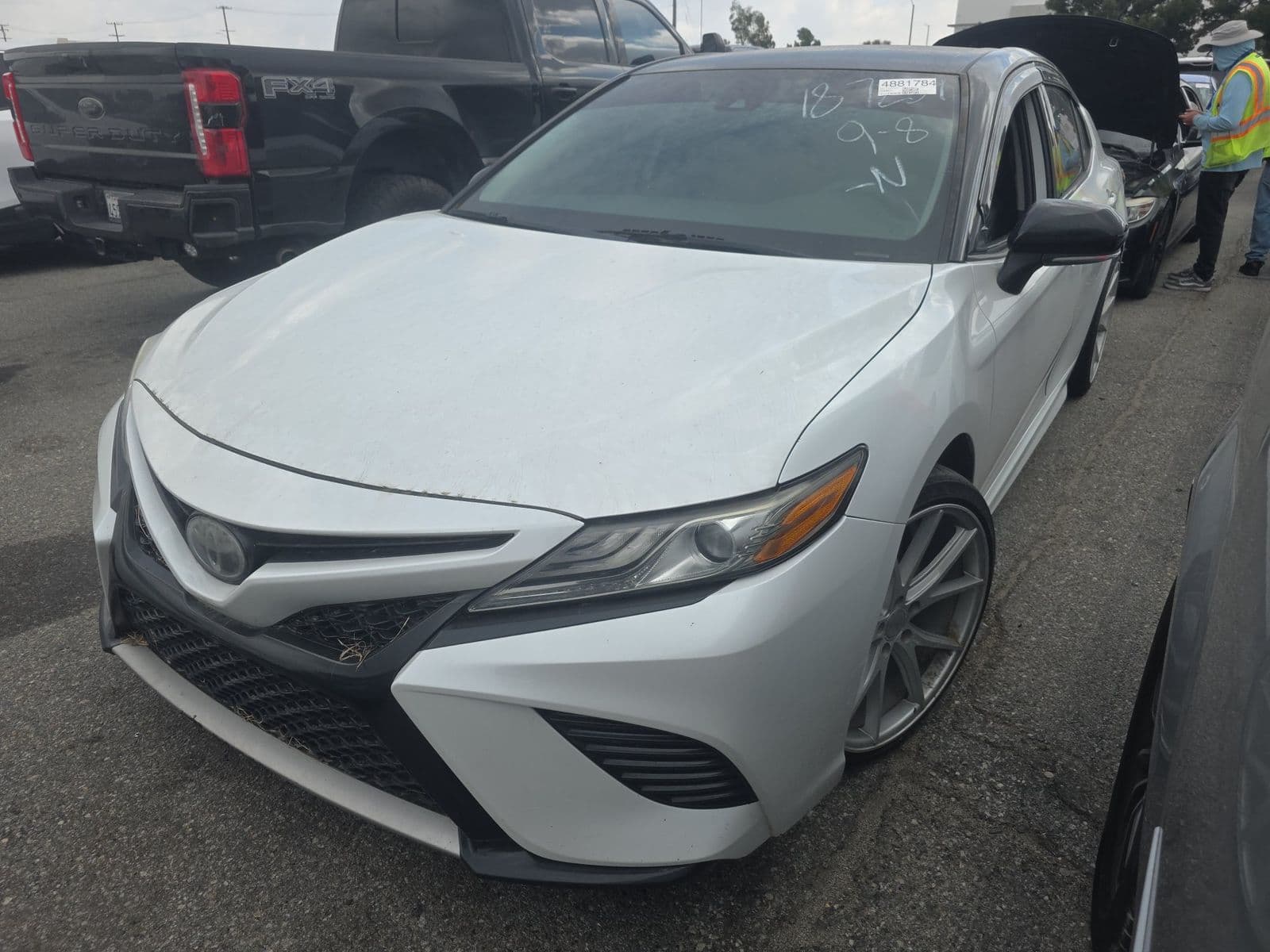 2019 TOYOTA CAMRY XSE