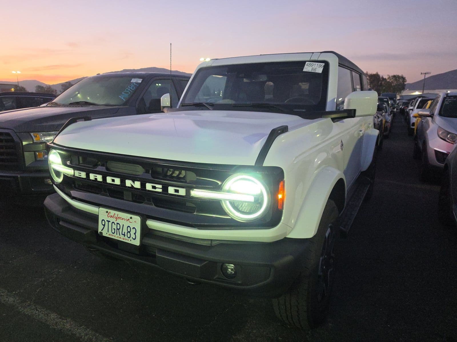 2025 FORD BRONCO OUTER Banks