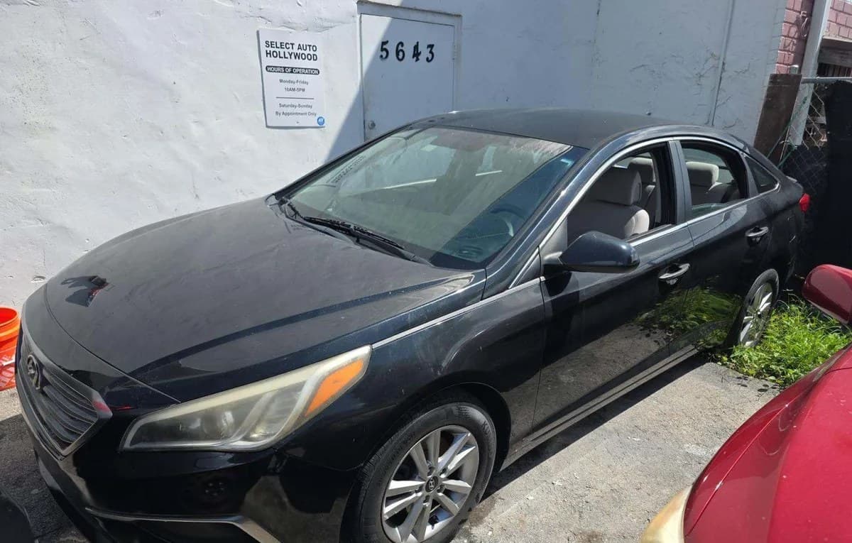 2017 HYUNDAI SONATA Base 1