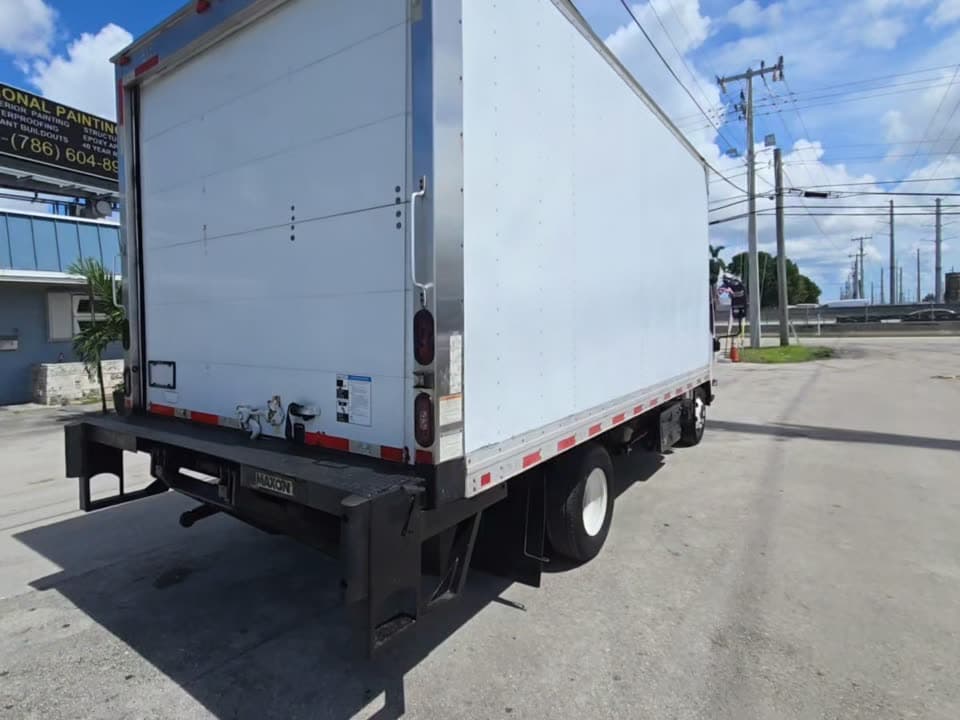 2017 ISUZU NPR HD Base