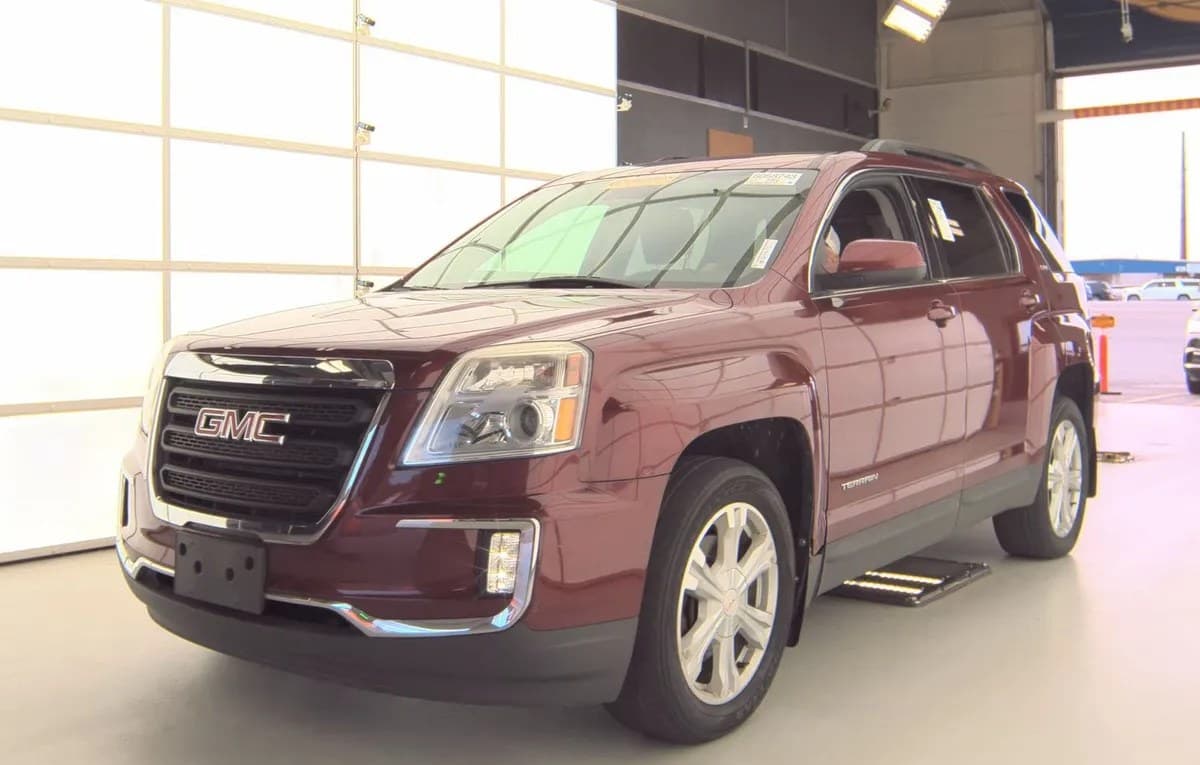 2017 GMC TERRAIN SLE 1