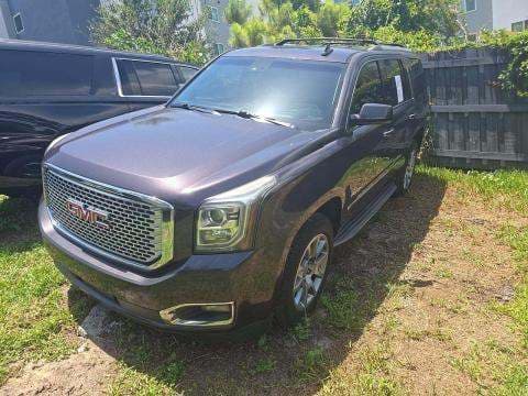 2017 GMC YUKON Denali 1