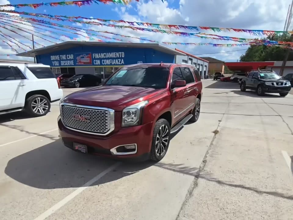 2017 GMC YUKON Denali 1
