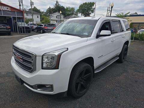 2017 GMC YUKON SLT 1