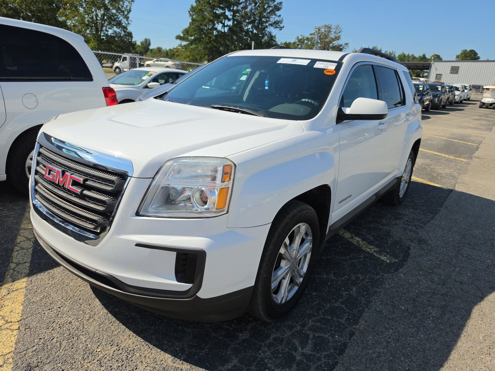 2017 GMC TERRAIN SLE 1