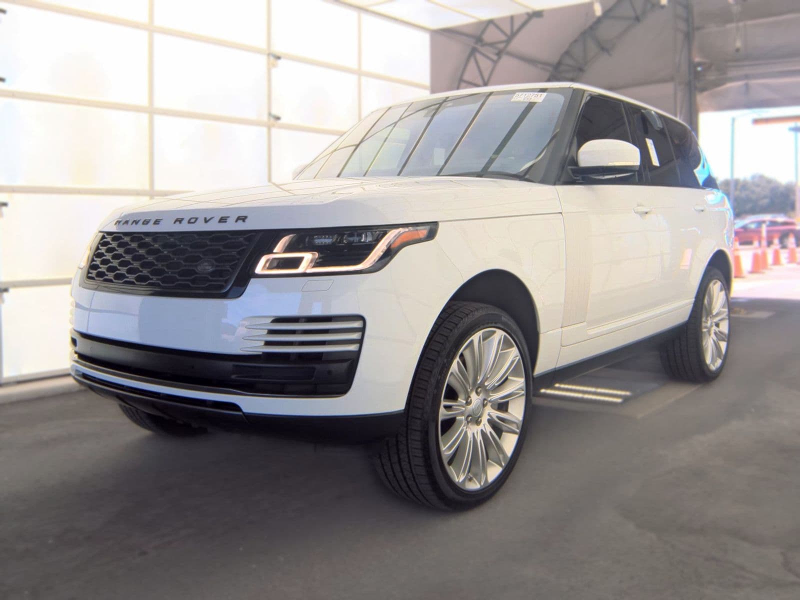 2019 LAND ROVER RANGE ROVER Base