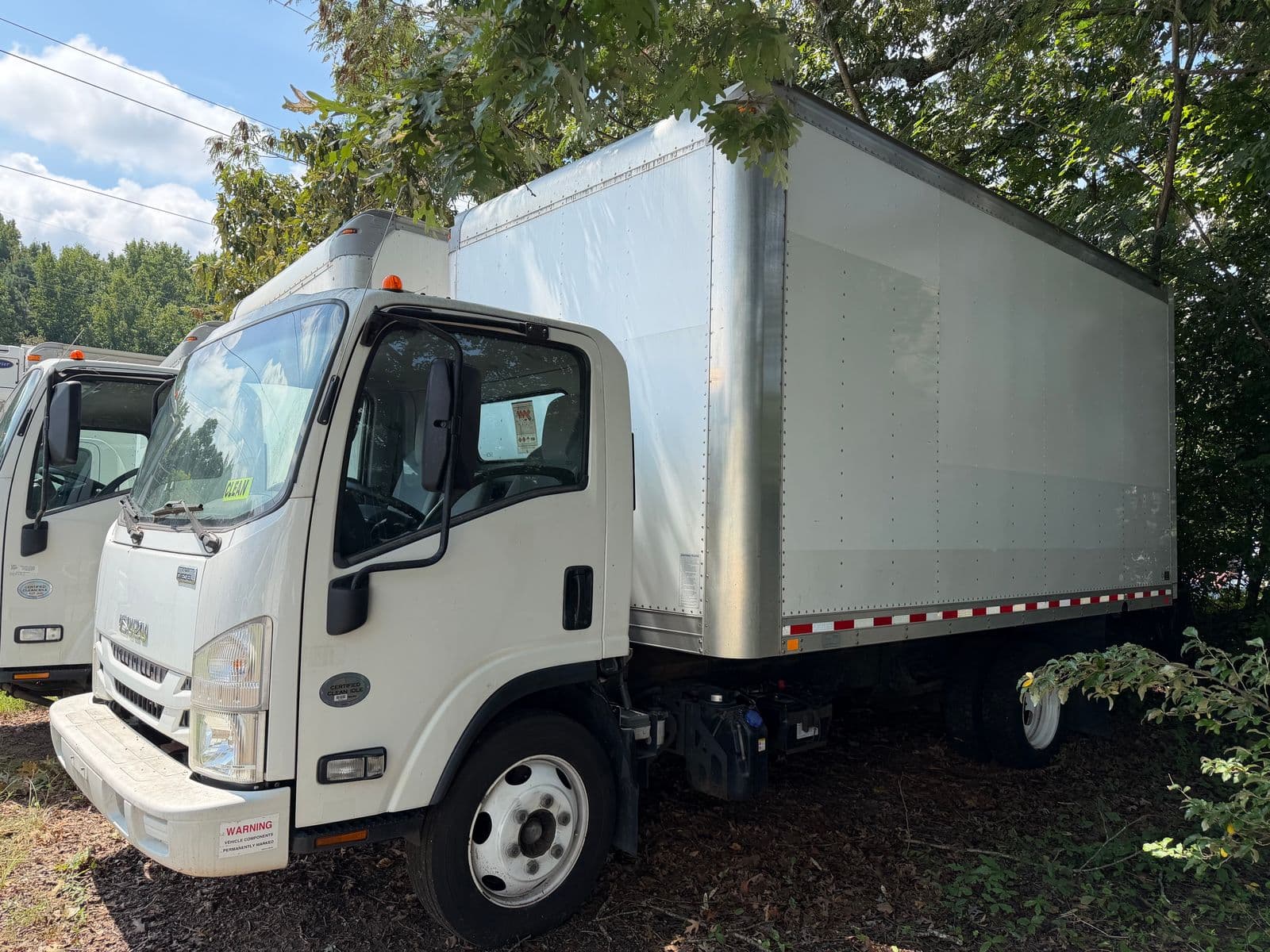 2018 ISUZU NQR Base