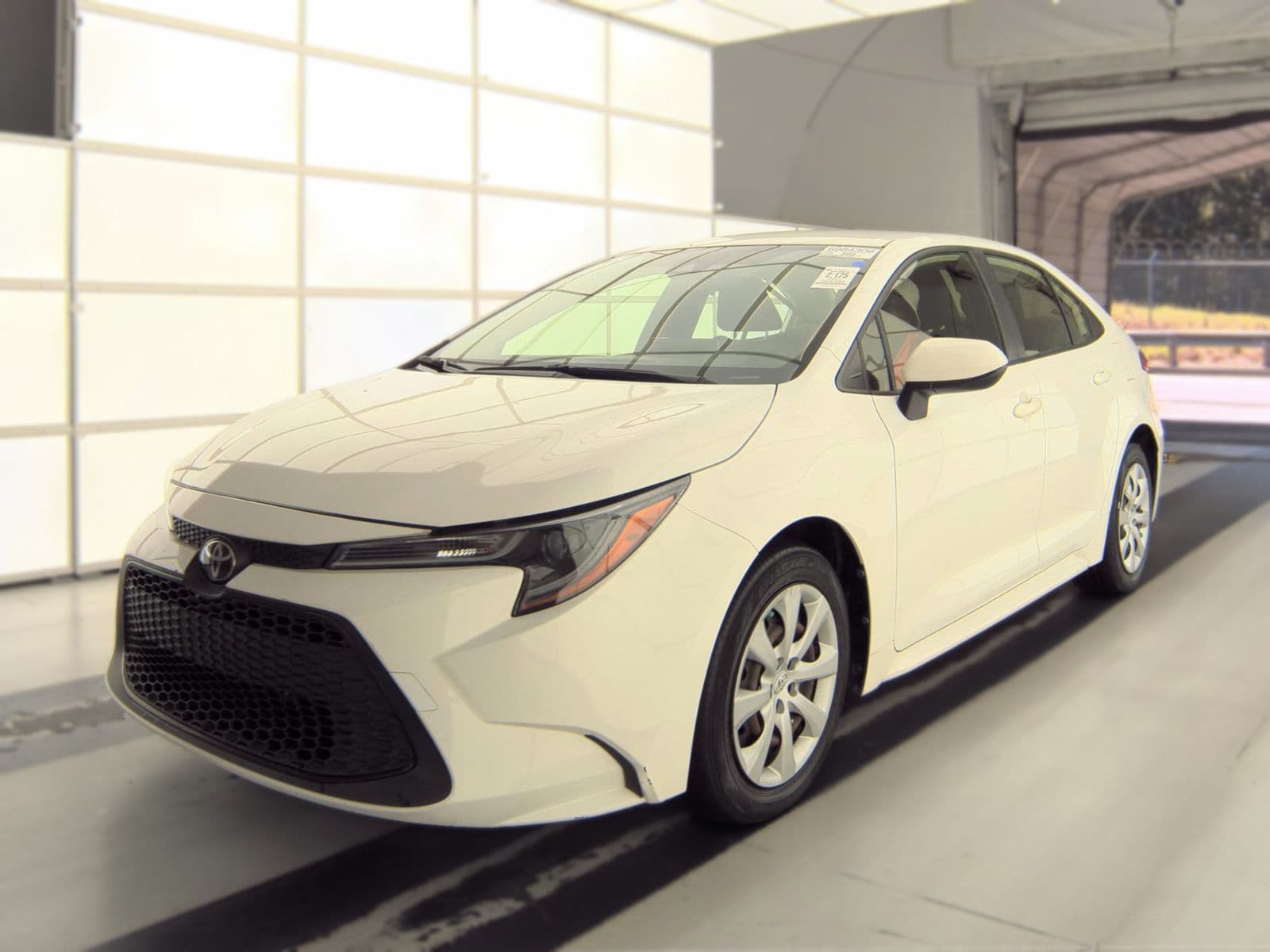 2021 TOYOTA COROLLA LE