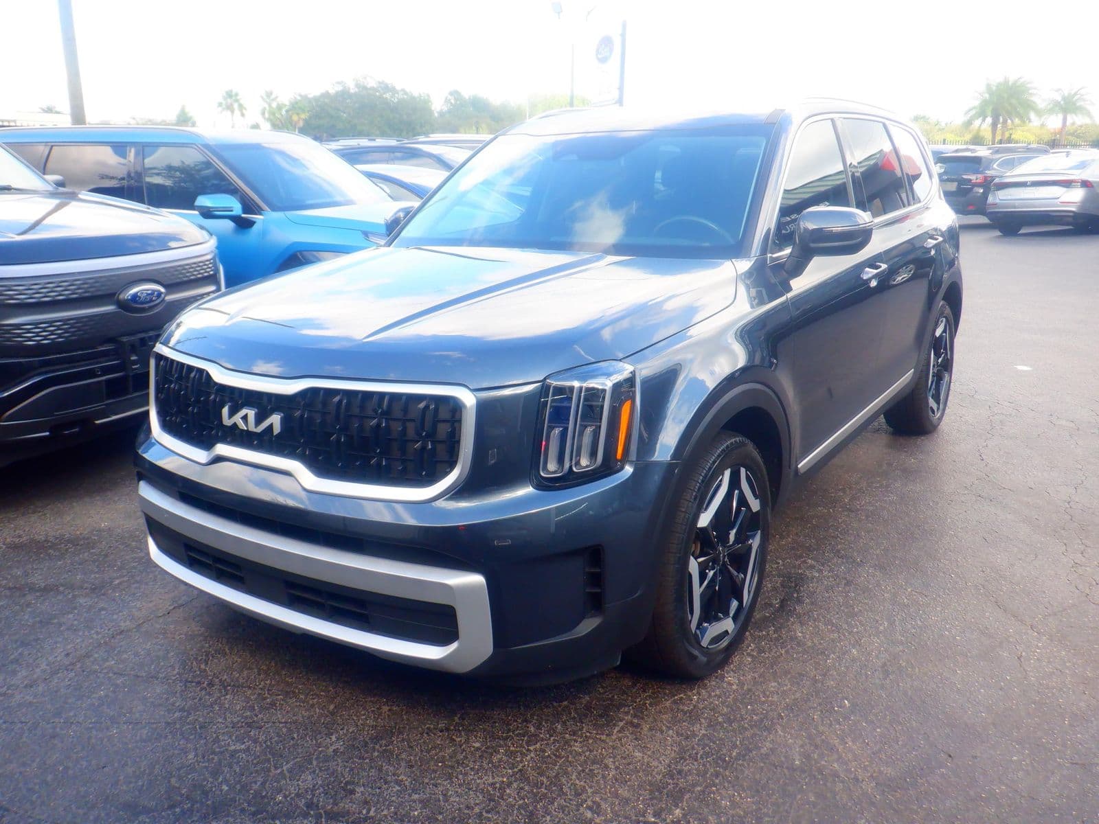 2024 KIA TELLURIDE EX