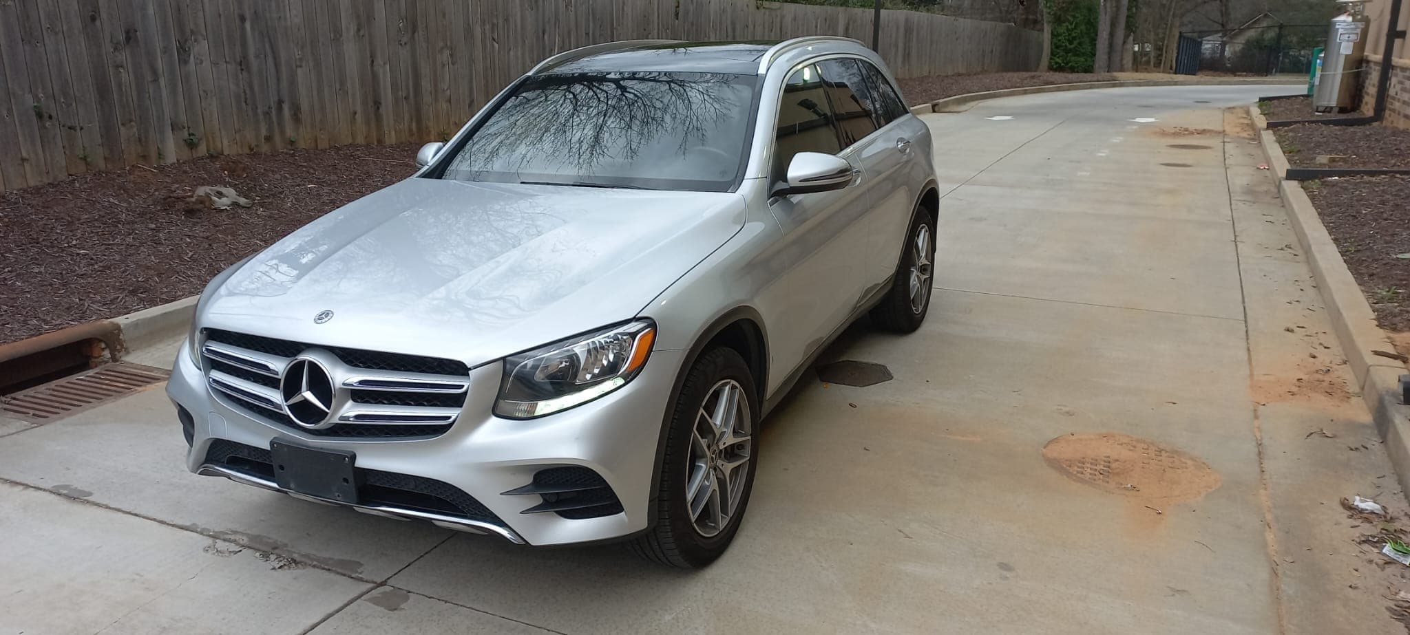 2019 MERCEDES-BENZ GLC GLC 300