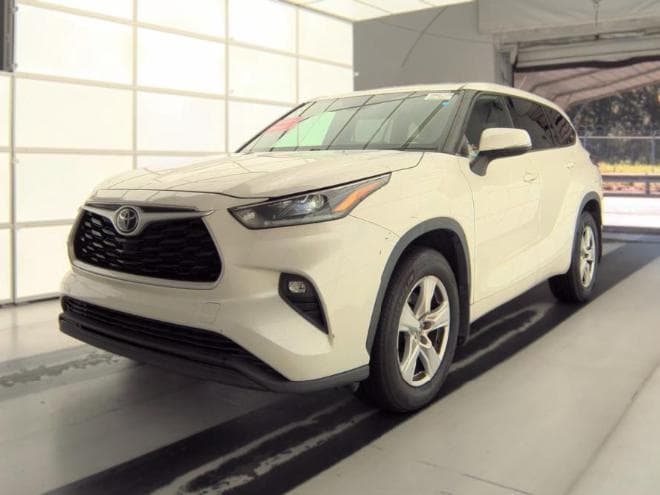 2021 TOYOTA HIGHLANDER LE