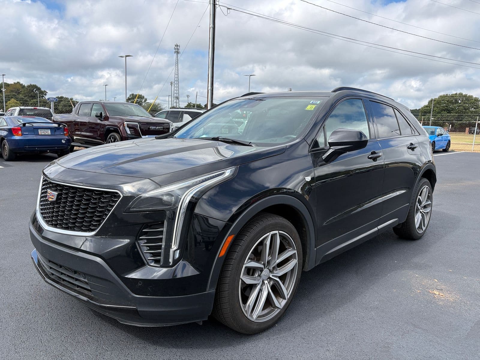 2019 CADILLAC XT4 Sport 1