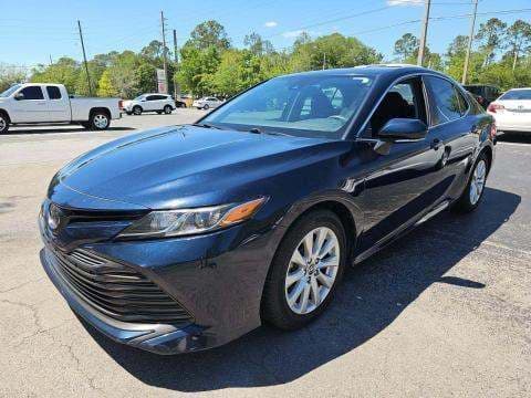 2019 TOYOTA CAMRY LE