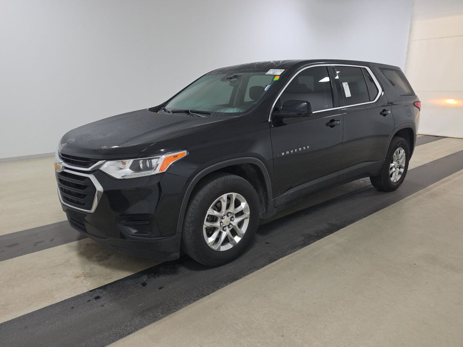 2020 CHEVROLET TRAVERSE LS 1
