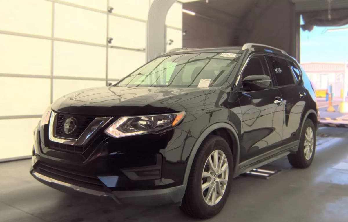 2020 NISSAN ROGUE SV 1