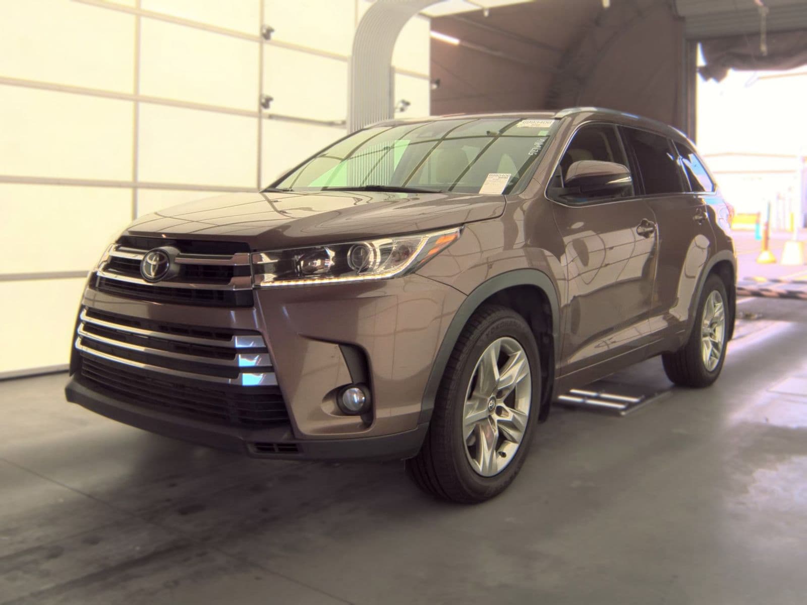 2018 TOYOTA HIGHLANDER Limited