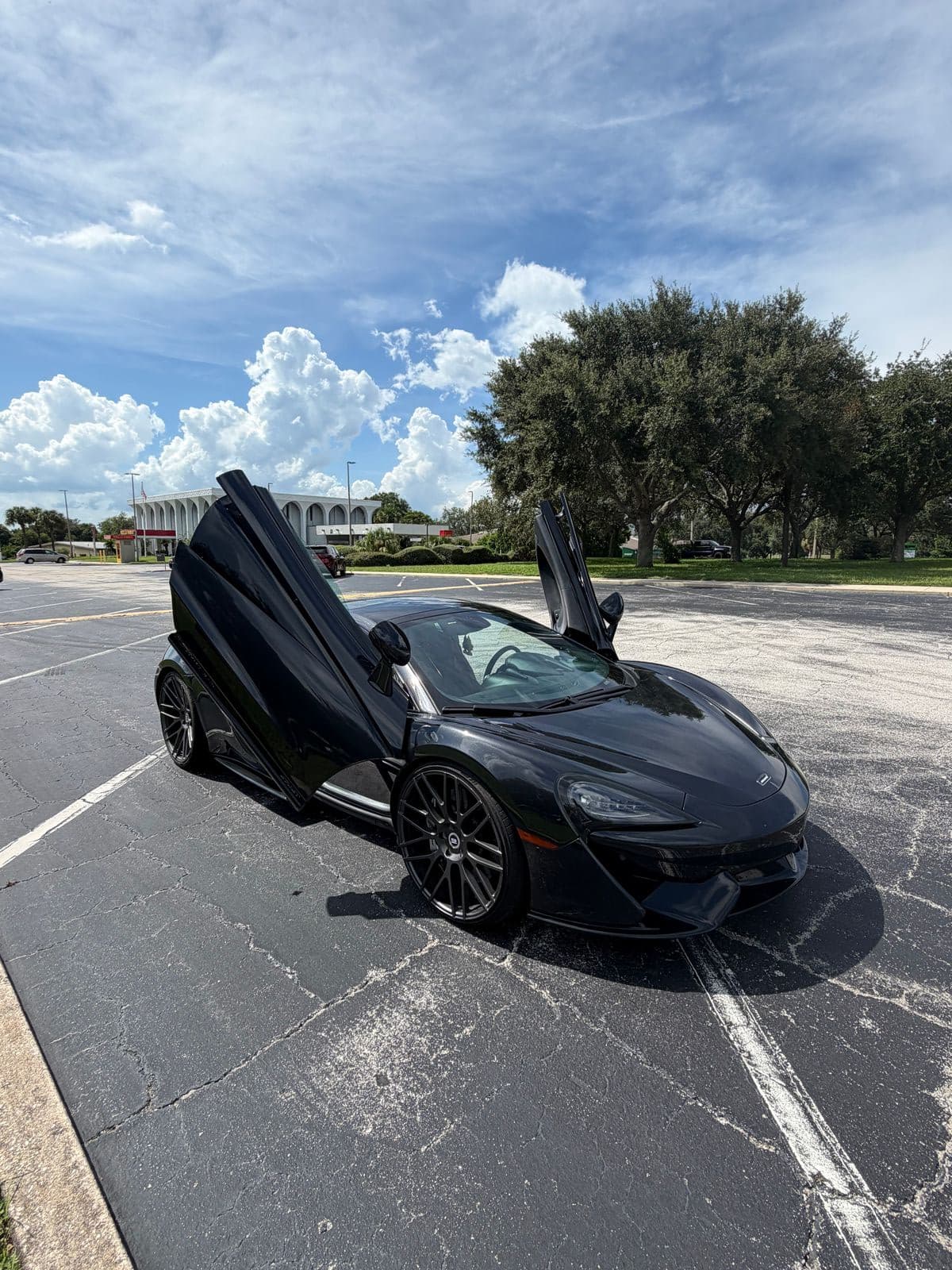 2018 MCLAREN 570 GT