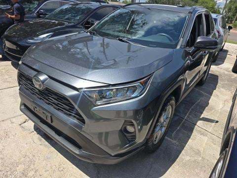 2019 TOYOTA RAV4 XLE