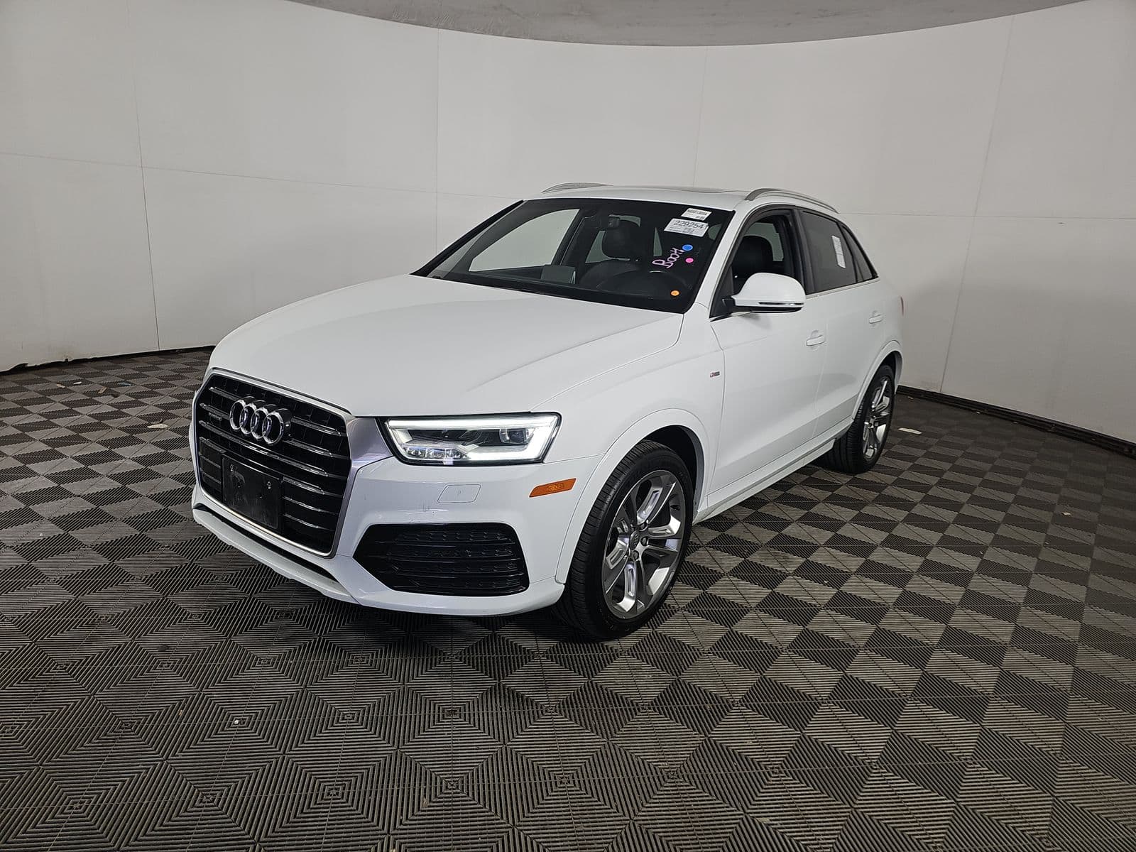 2018 AUDI Q3 2.0T PREMIUM Plus 1
