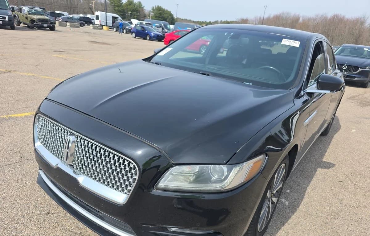 2018 LINCOLN CONTINENTAL Livery